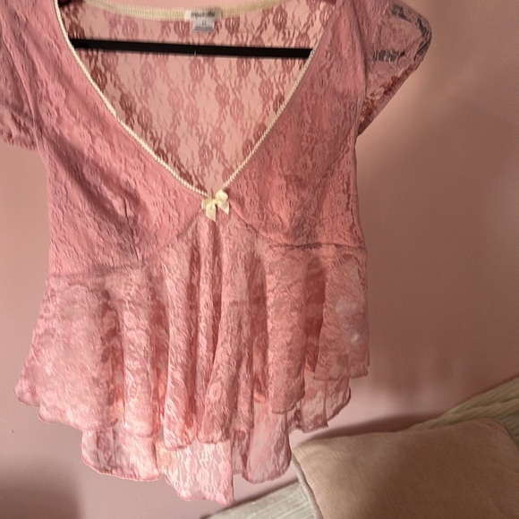 Urban outfitters cute shirt - Picture 2 of 4